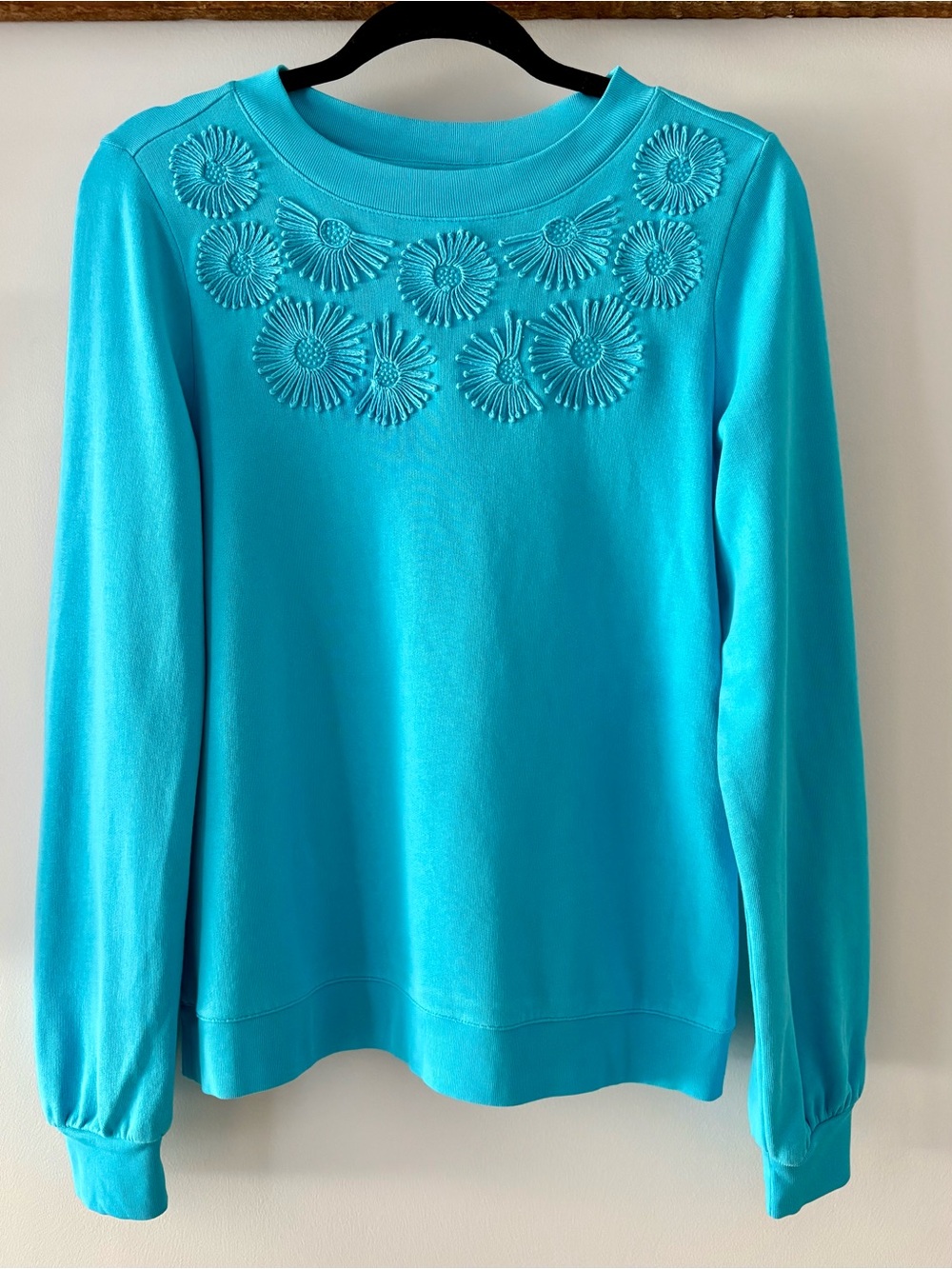 Talbots—Abstract Floral Appliqué Turquoise Lightweight Sweatshirt (Size Small)